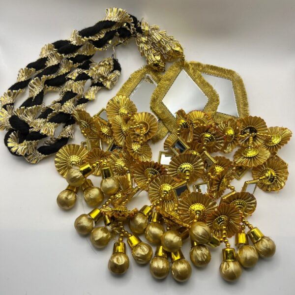 Gold Coloured Paranda with Diamond-Shaped Mirrors & Ghota Dori