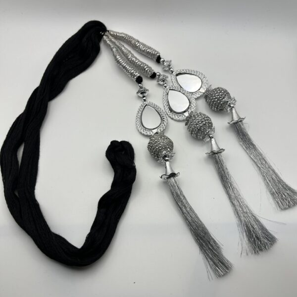 Silver-Coloured Paranda with Leaf-Shaped Mirrors & Black Dori